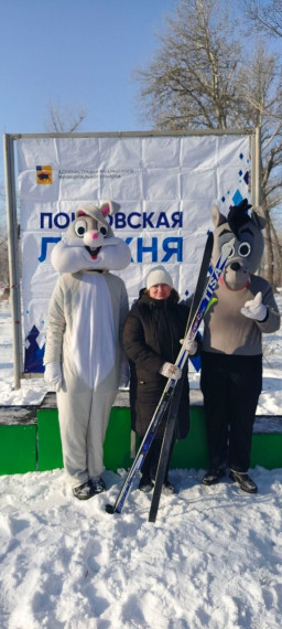 приняли участие в лыжне России.